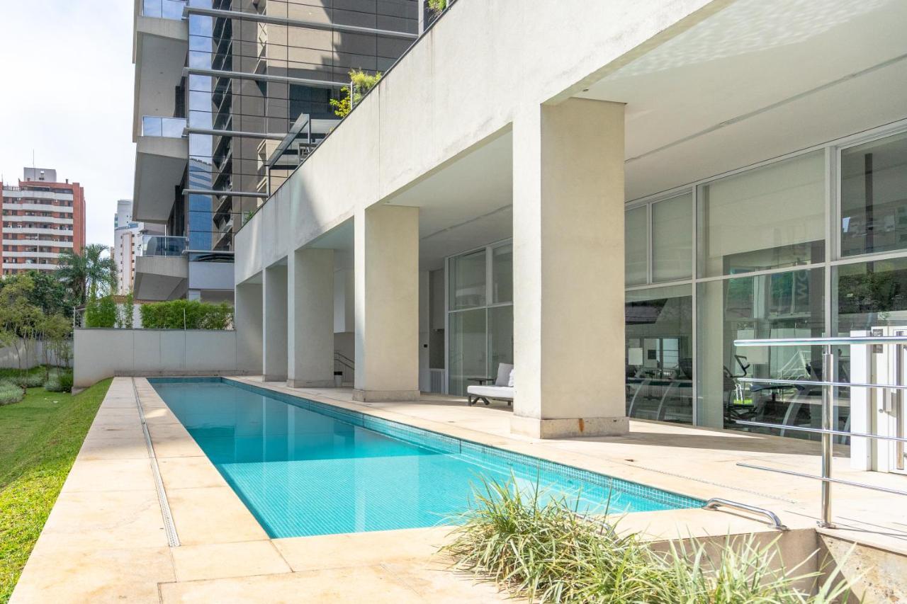 Ap Com Academia E Piscina No Predio, Localizacao Incrivel - Vila Olimpia Sao Paulo