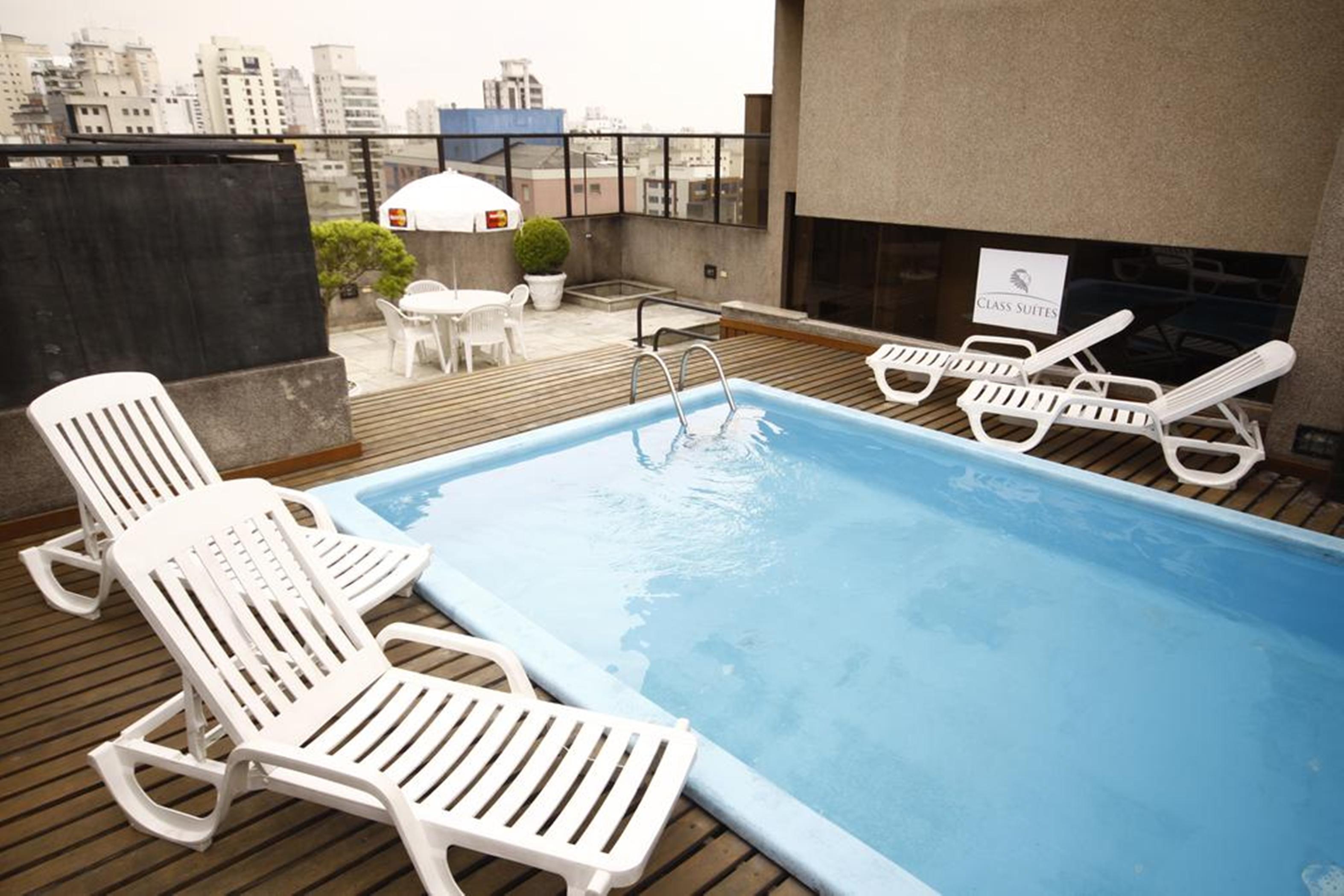 London Class Hotel