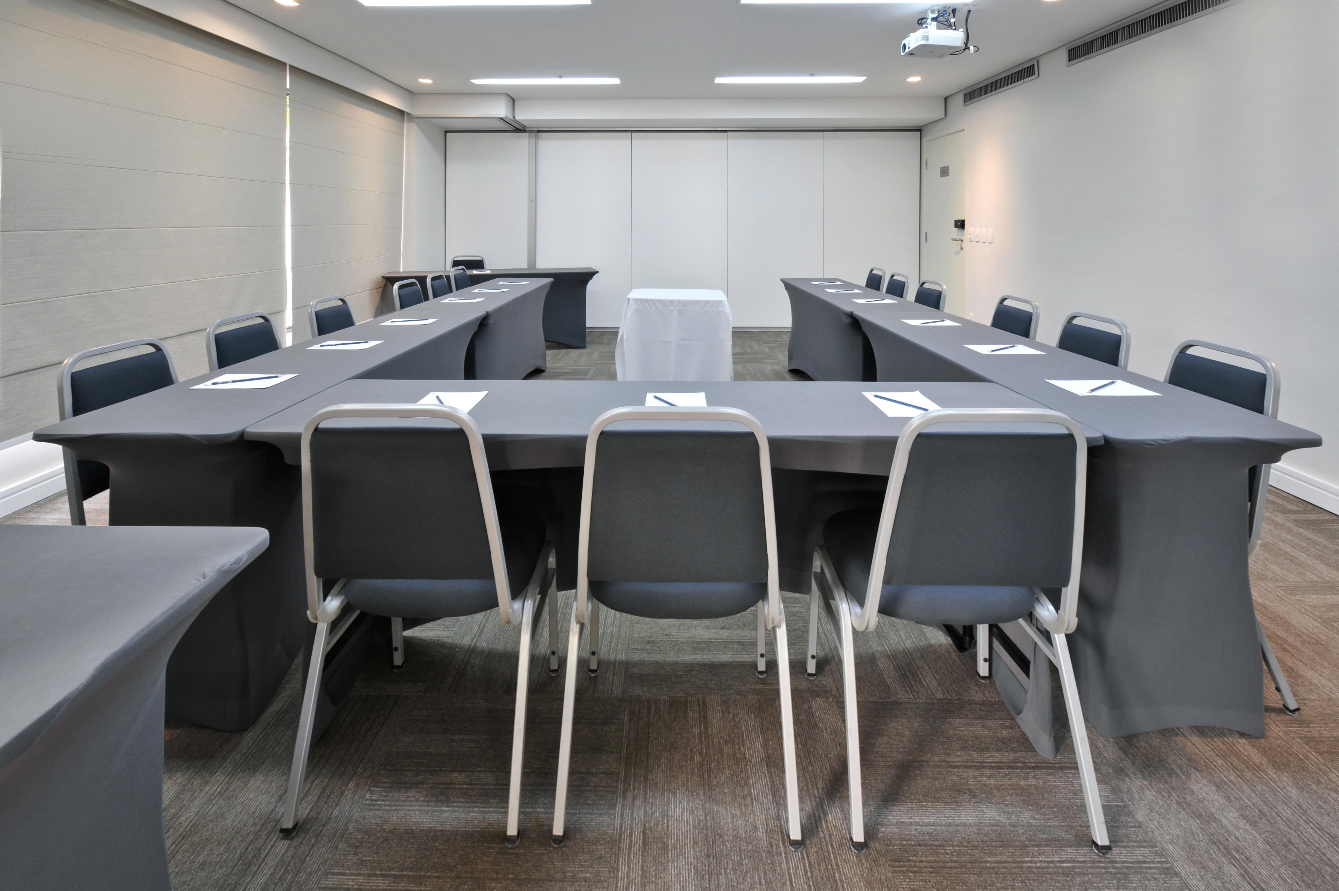 Hotel Transamerica Executive Paulista 4*