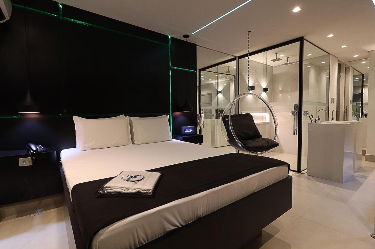 Hotel do amor Mood