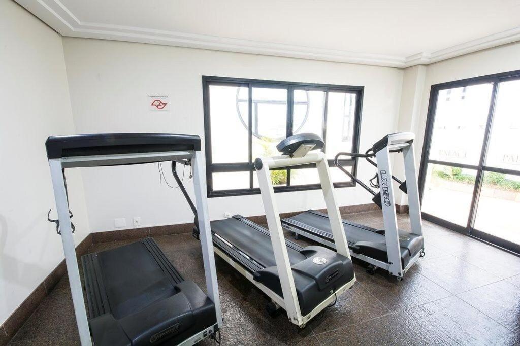 Hotel The Palace Tv Giratoria Limpeza Diaria Uh1303 *