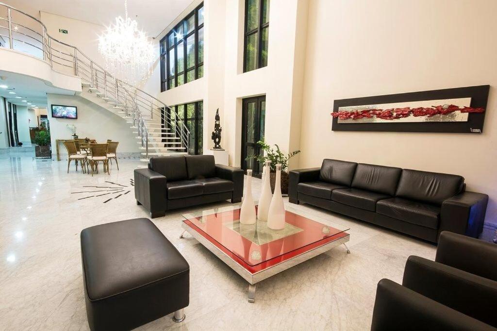 Hotel The Palace Tv Giratoria Limpeza Diaria Uh1303 Sao Paulo
