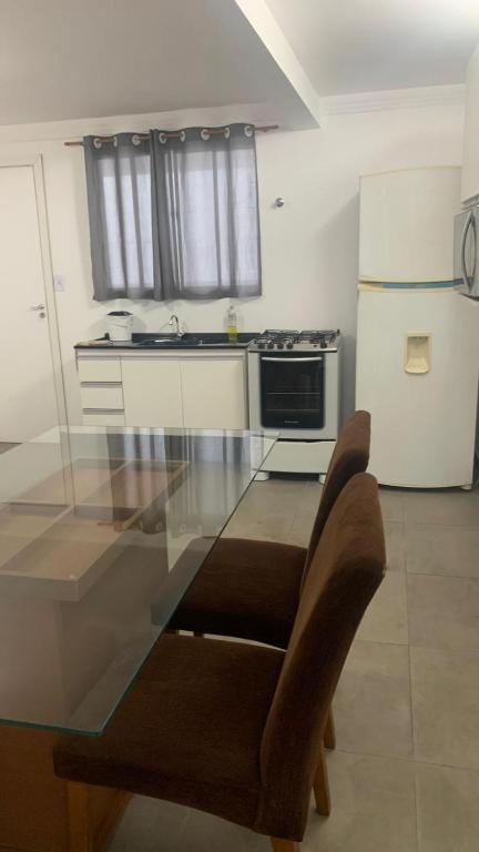 No Tremembe/ 2 Apartamento
