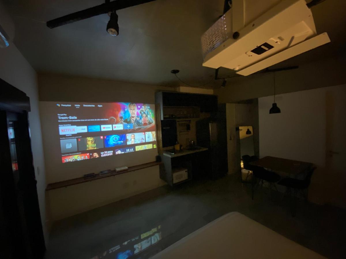 58 New W/ Balcony, Fast Wifi And Movie Screen! São Paulo