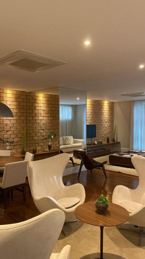 Apartamento Loft Encantador, Piscina, Vaga, Wifi, Ar Condicionado