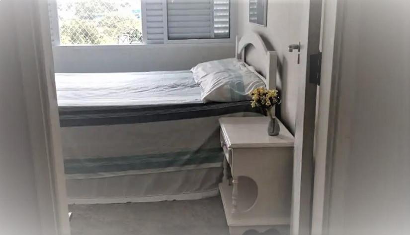 Hospedagem domiciliar Quarto Com Banheiro Privativo *
