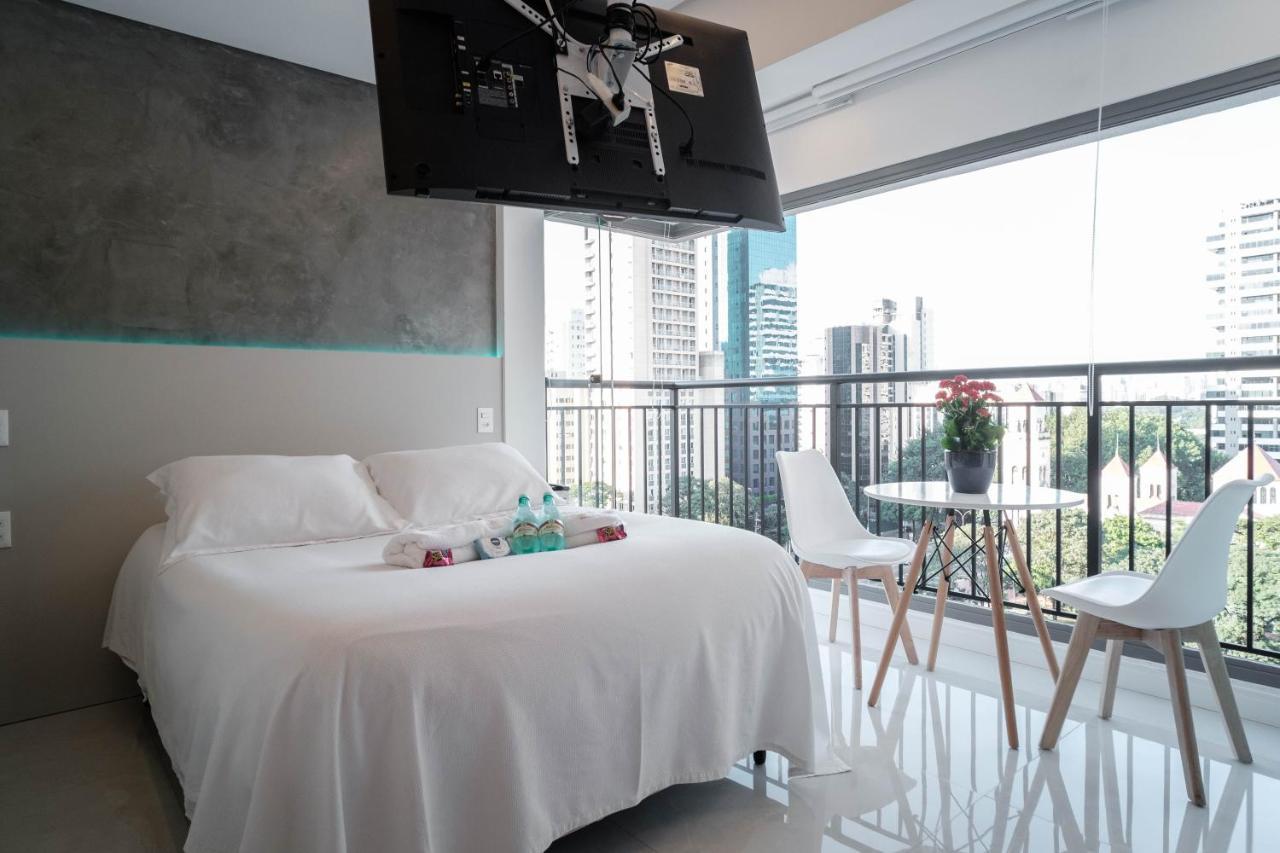 Yume Vitrali Studios Apartment