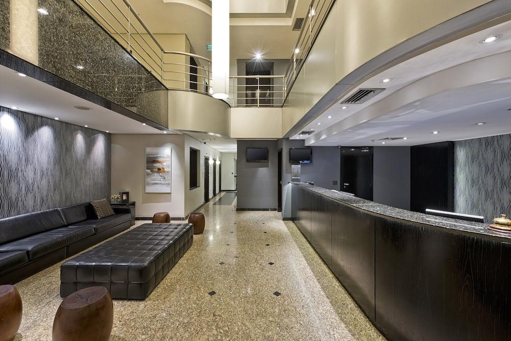Edificio Tatuape Flat Service 4* São Paulo