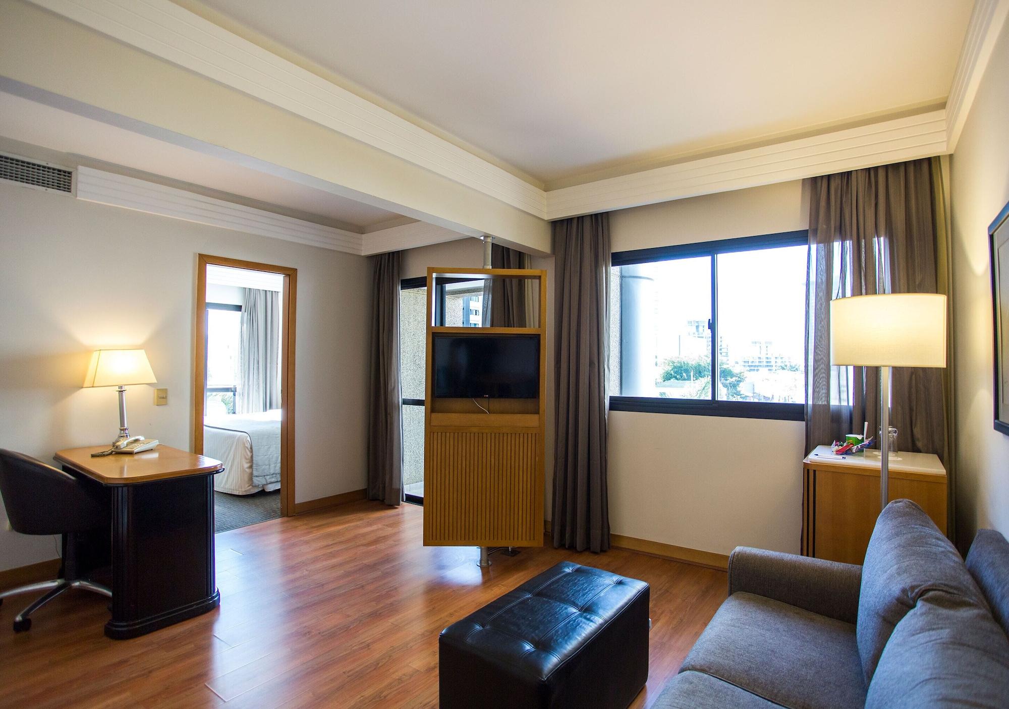 Estanplaza International Hotel São Paulo
