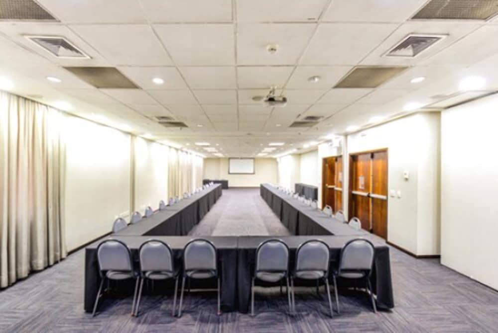 Wyndham Paulista Hotel
