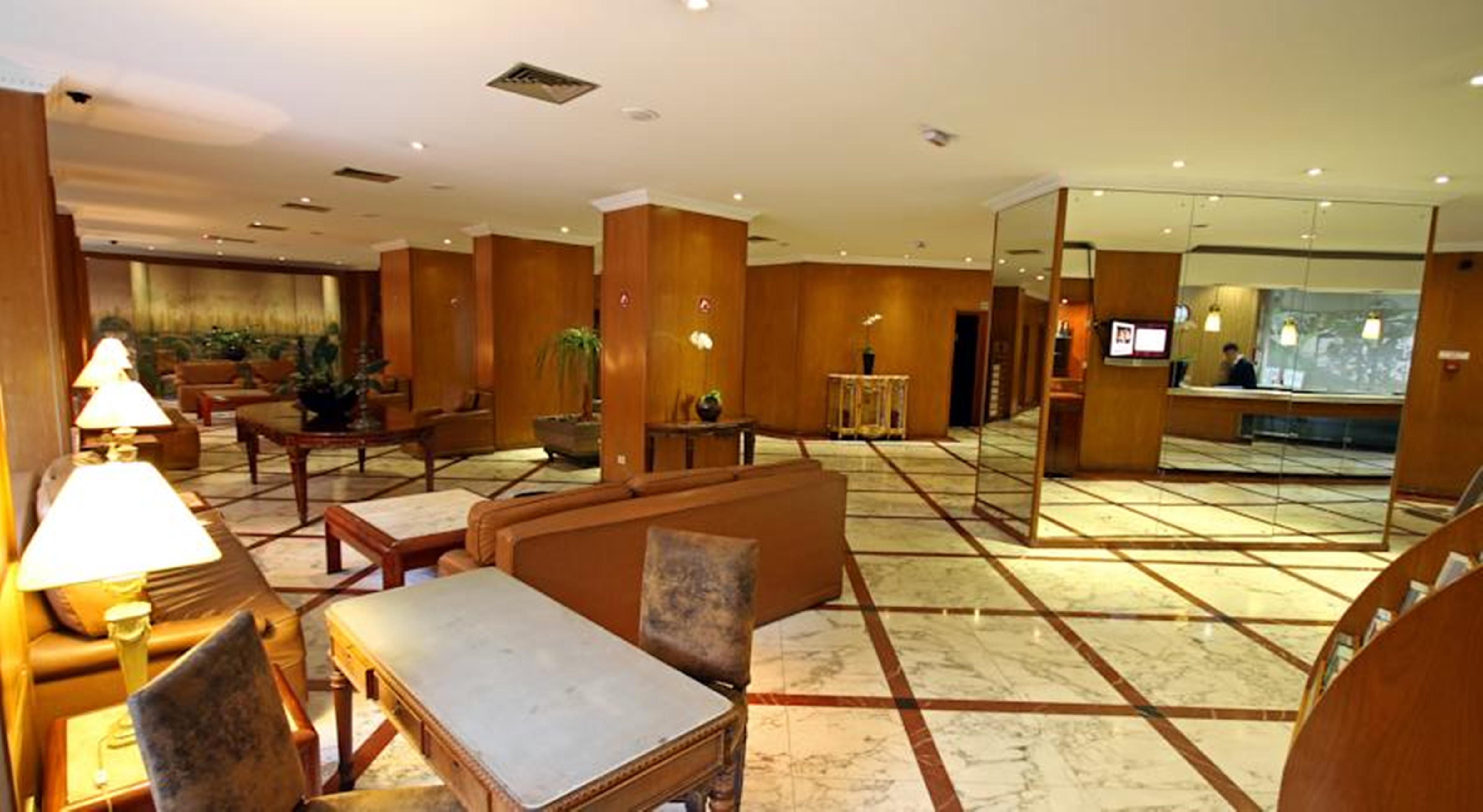 San Raphael Hotel 4*