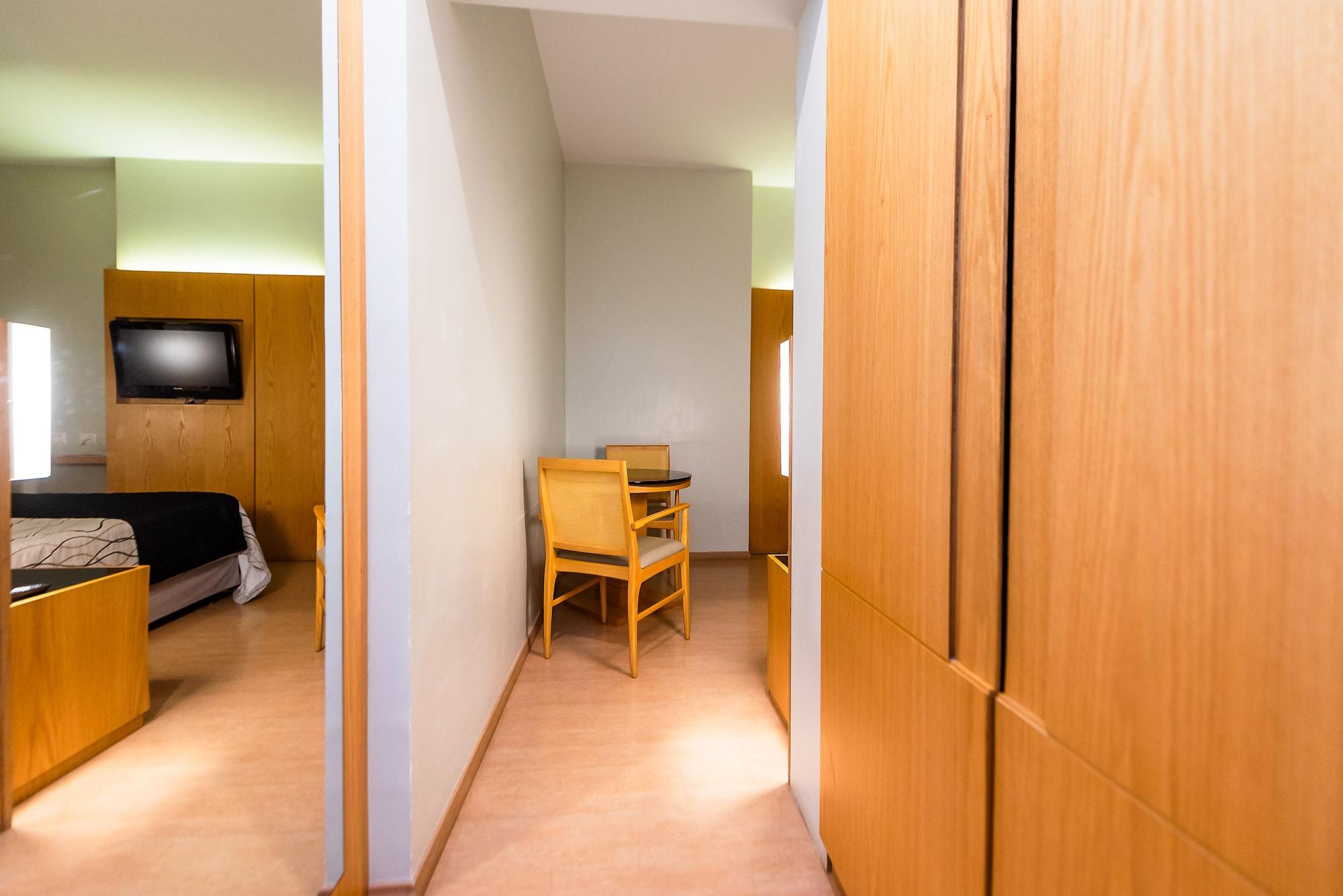 Delplaza Excelsior - By Monreale Hotel