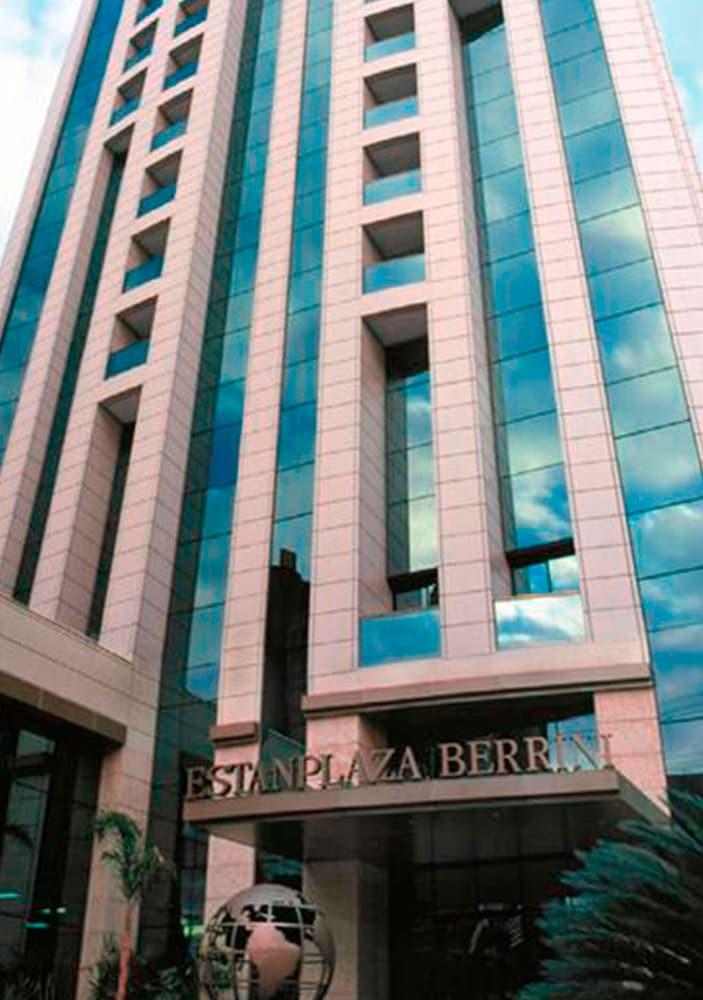 Estanplaza Berrini Hotel