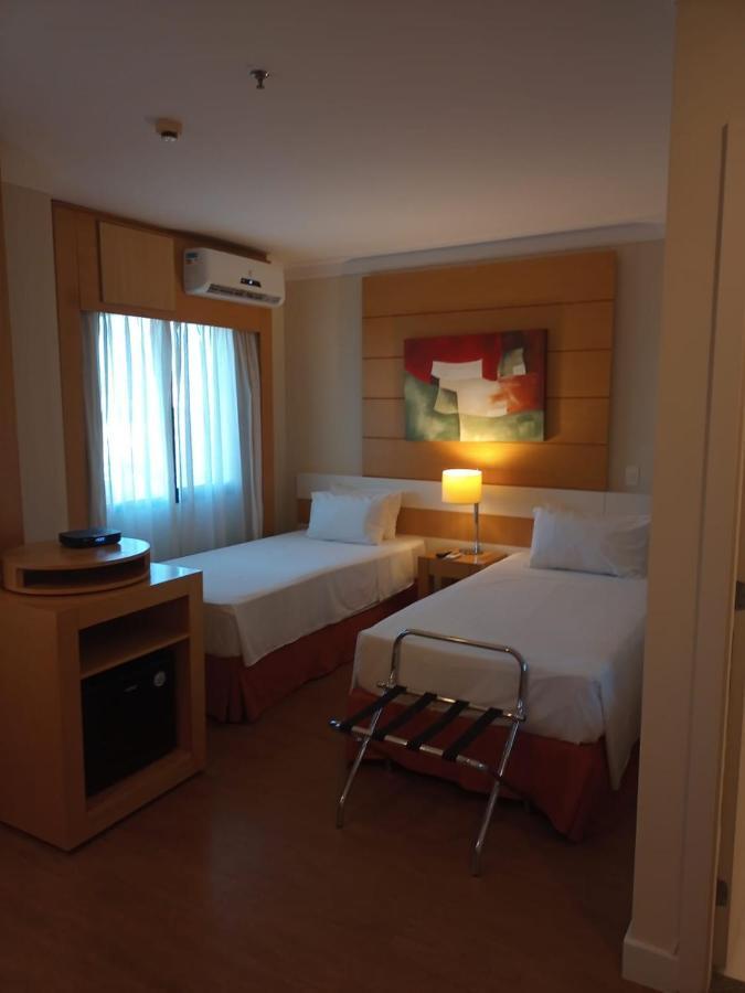 Apartamento Flat Impecavel Em Frente Aeroporto De Congonhas - H609