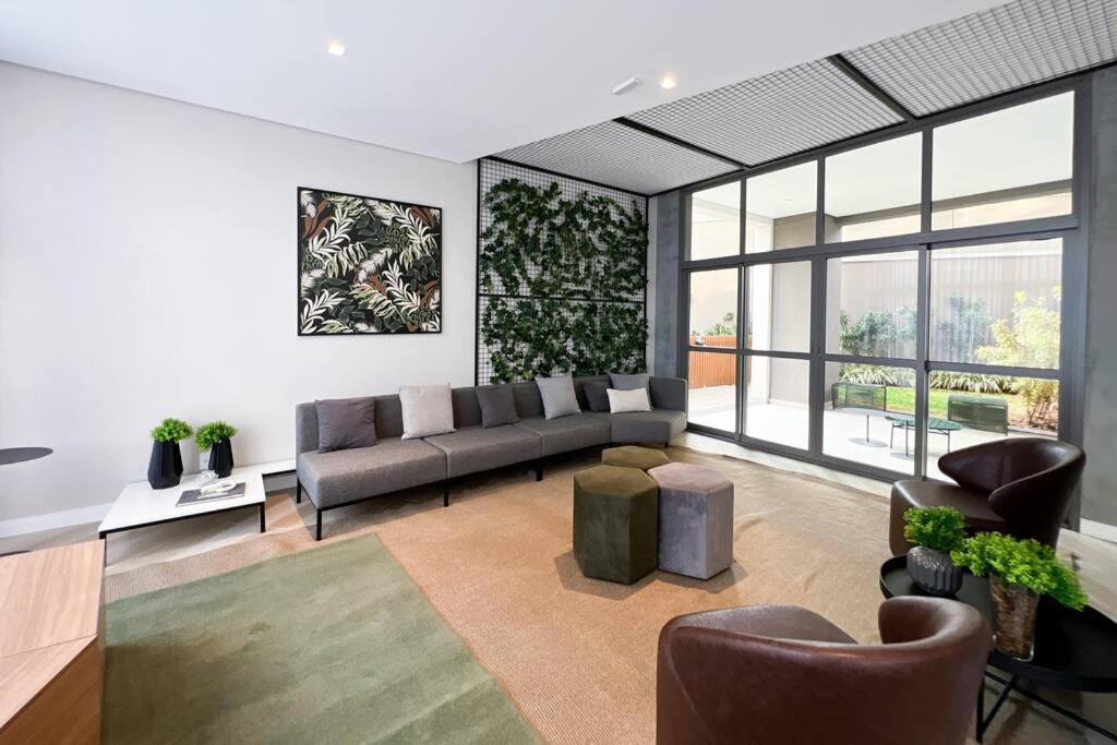 Apartamento Flat Novo, Com Localizacao Privilegiada.