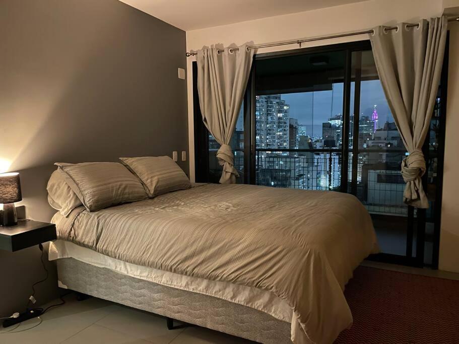 Apartamento Large 1 Bedroom 2 Balconies And A Work Space