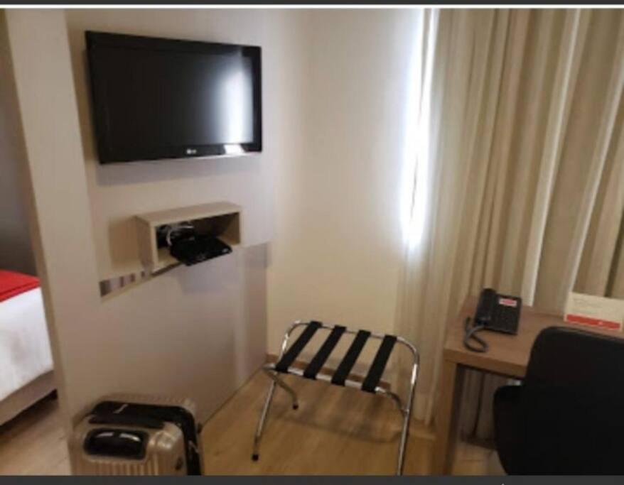 Apartamento 245apartamento Itaim Bibi Com Vaga De Garagem São Paulo