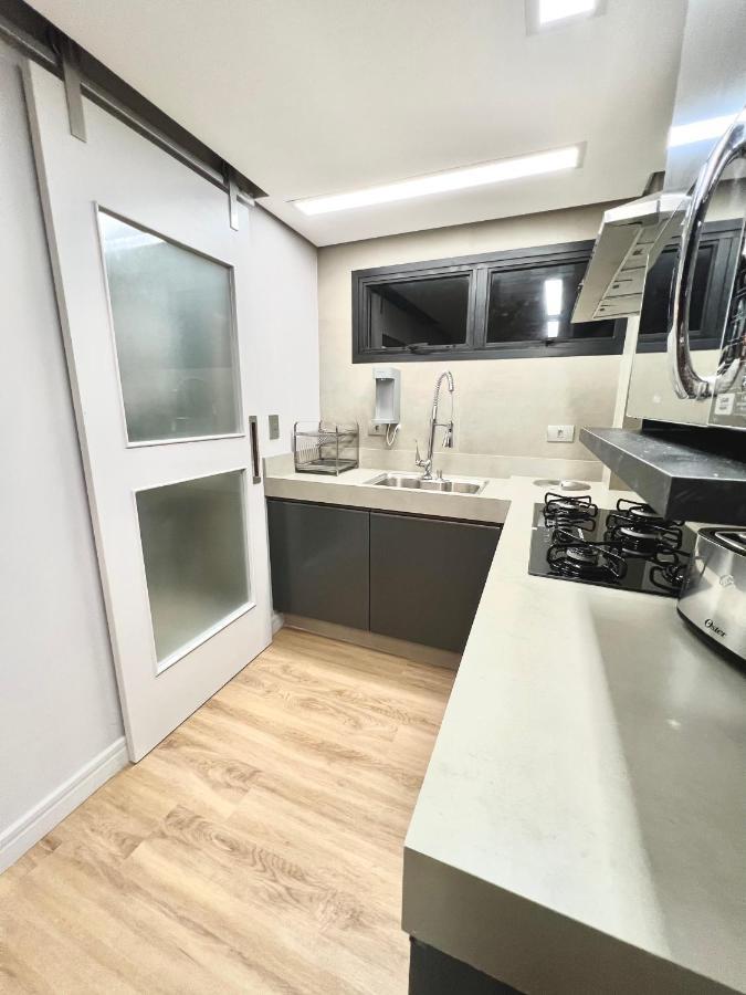 Apartamento Flat Novo, 2 Quartos, Garagem No Coracao Dos Jardins