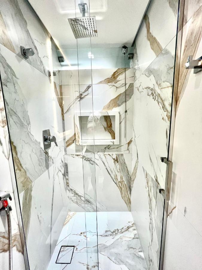 Flat Novo, 2 Quartos, Garagem No Coracao Dos Jardins *