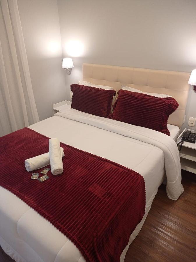 Oscar Freire Confort Jardins Apartamento *