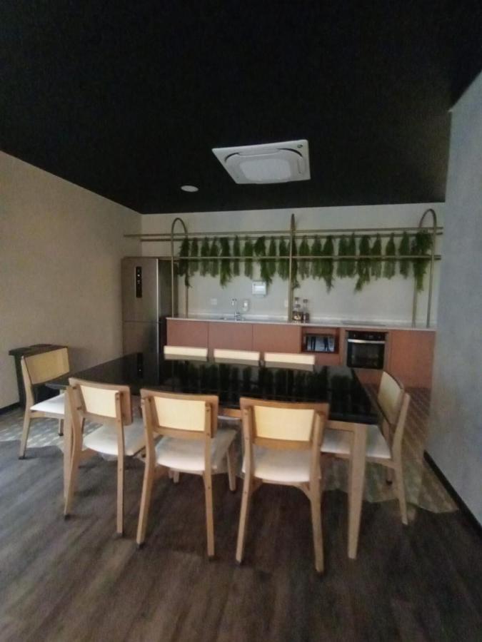 Completo Ao Lado Do Metro Em Moema! Casa de férias São Paulo