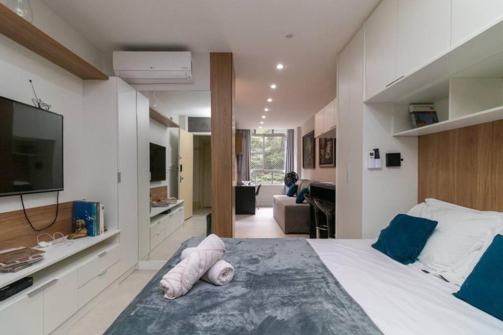 Lindo Studio, Recem Reformado * São Paulo