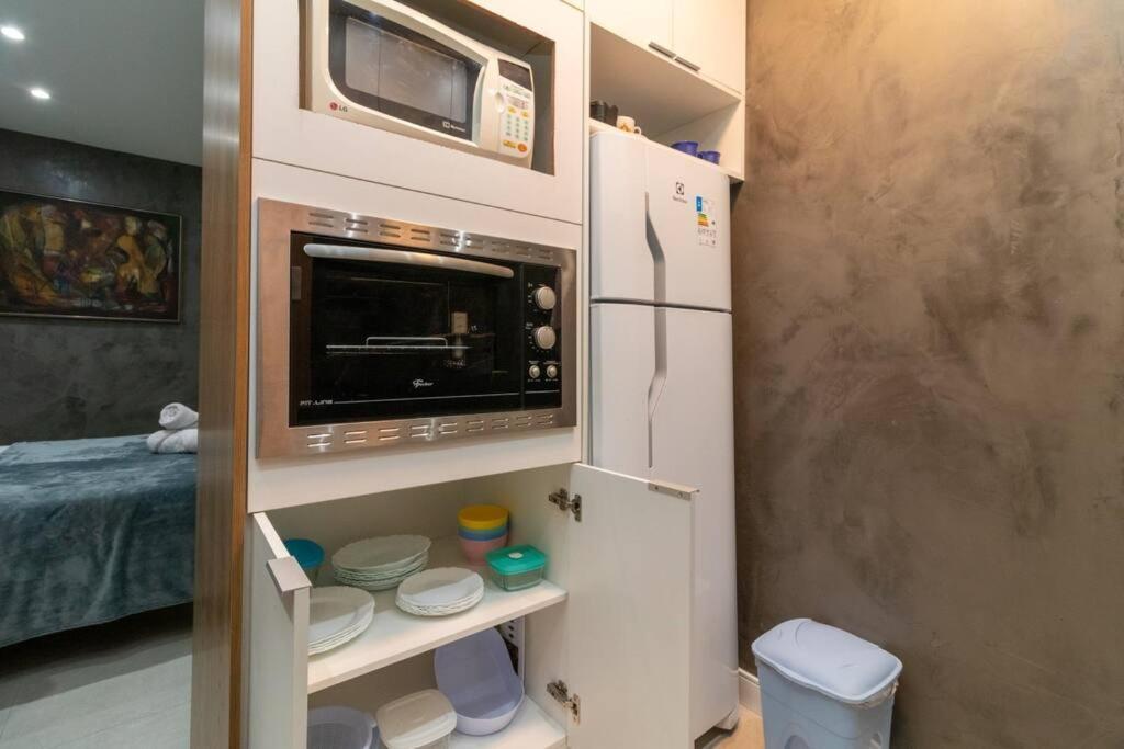 Lindo Studio, Recem Reformado Apartamento *
