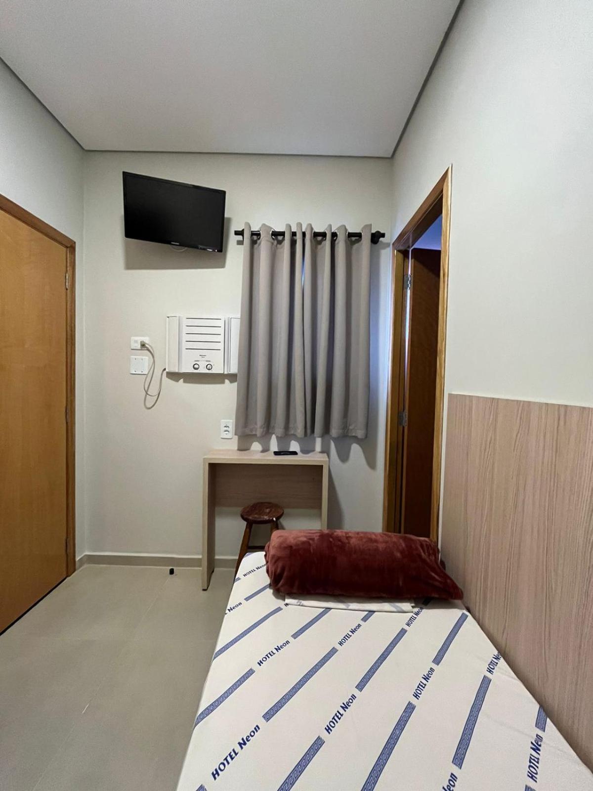 Hotel Neon: Downtown Gem Near Sampa Sky & Anhangabau Skate Park 2*