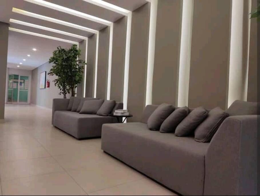 73 - 200m Metro Bras, Centro Sp *