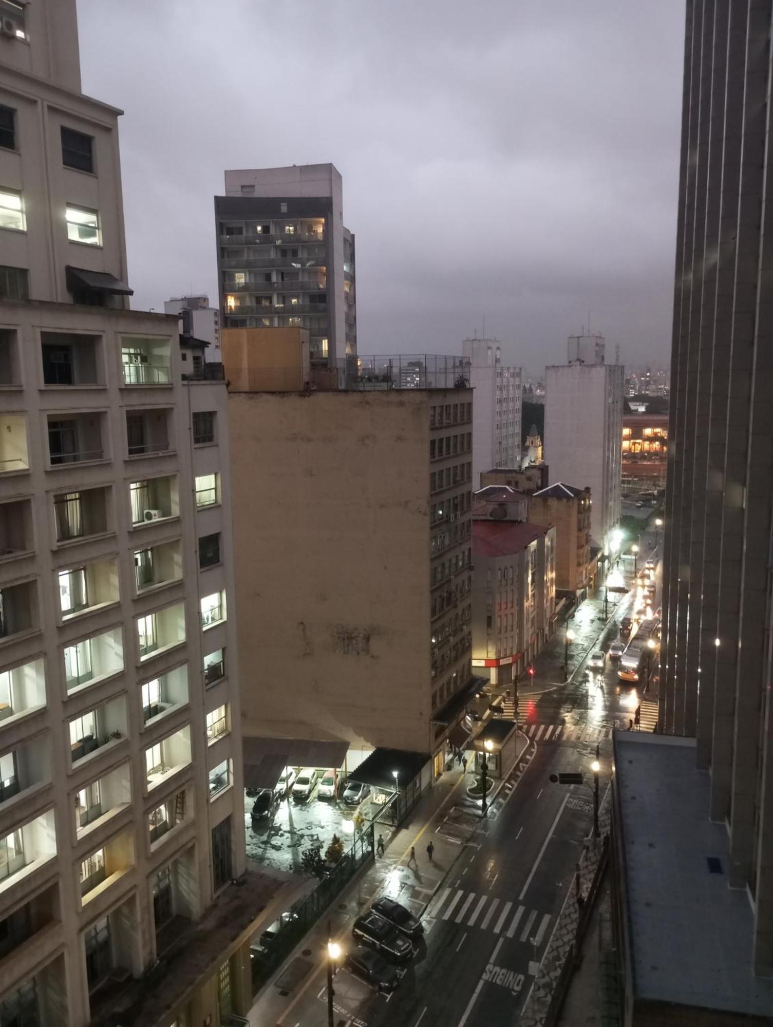 Studio M Proximo Da 25 De Marco, Bras E Santa Efigenia Piscina No Centro De Sp Ao Lado Do Metro Apartamento *