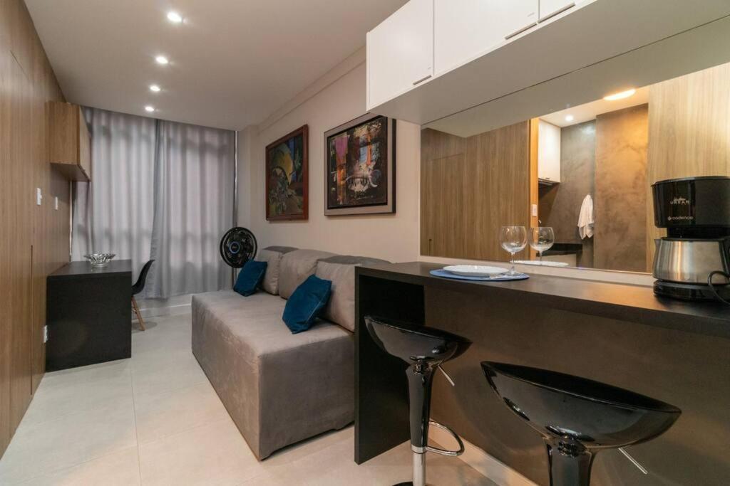 Lindo Studio, Recem Reformado *