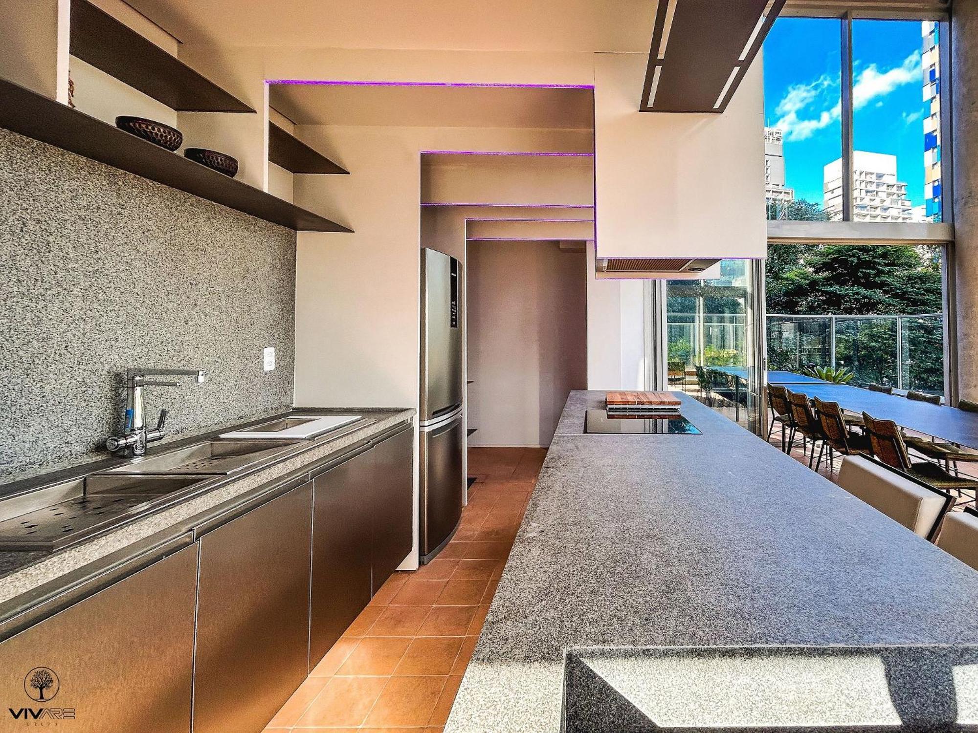 Seasons Pinheiros - Px Hosp Das Clinicas/reboucas Apartamento