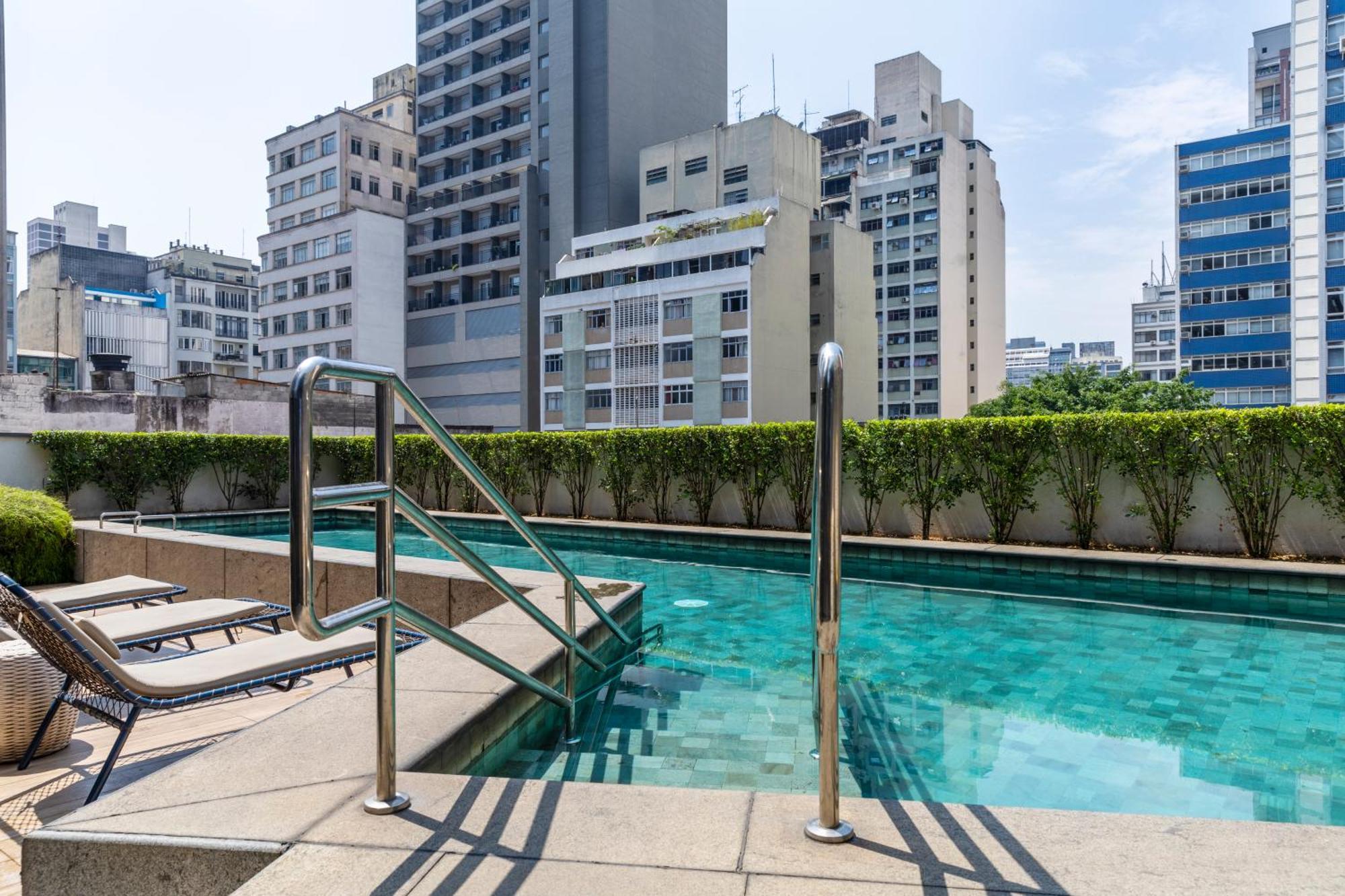 Na Bela Vista Com Piscina E Vaga De Garagem Apartment