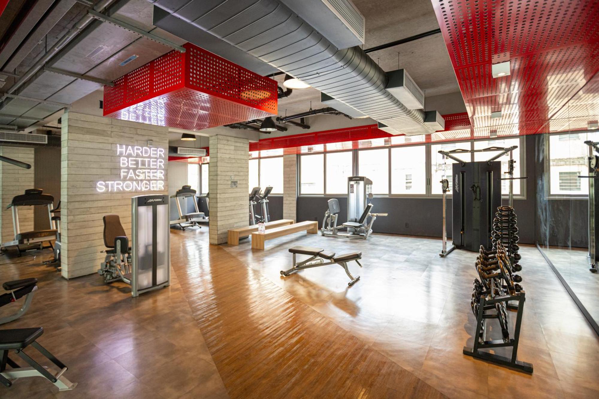 Vno - Metro Oscar Freire By Anora Spaces *