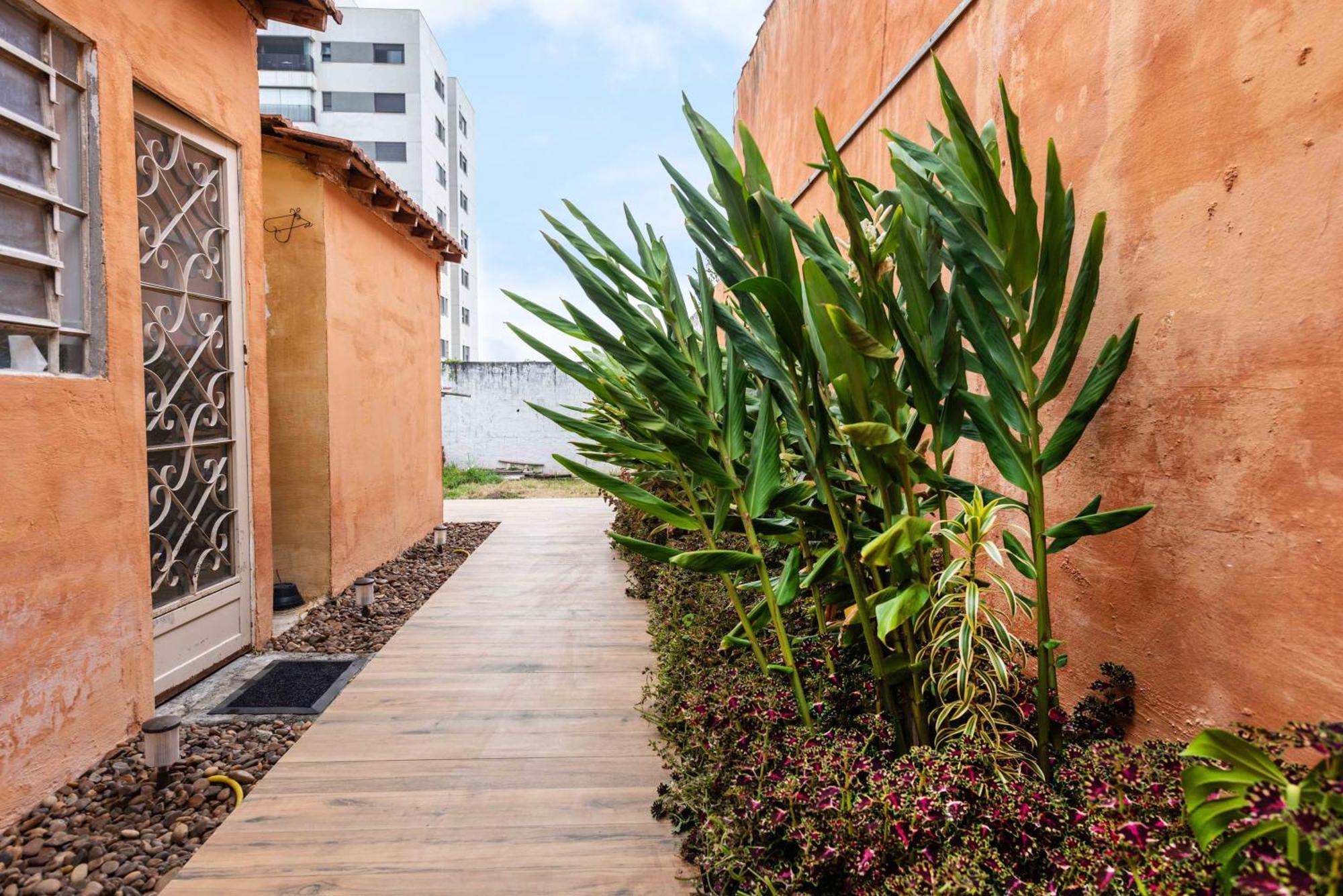 Casa Da Cris Homestay *