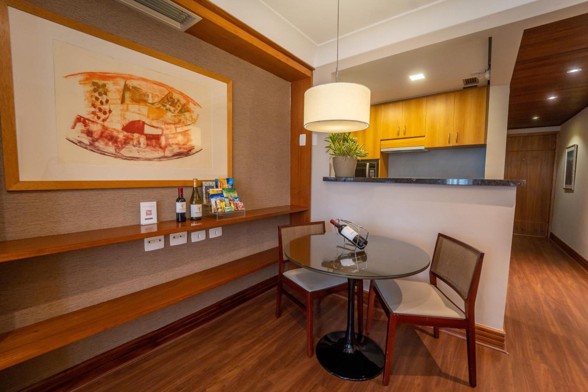 George V Alto De Pinheiros Hotel