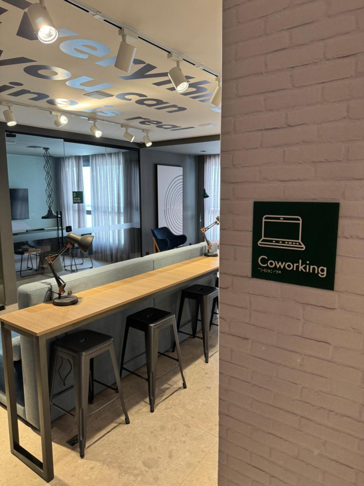 Apartamento Novo E Completo *