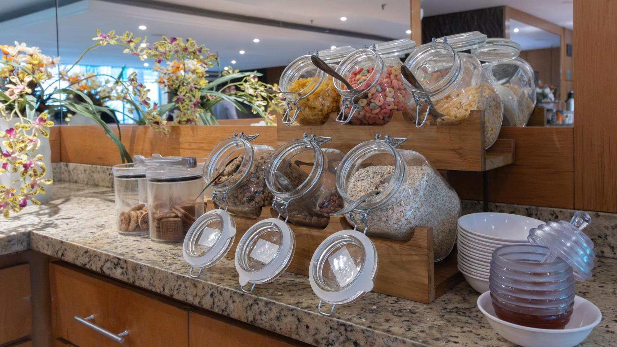 Hotel Place Ibirapuera 4*