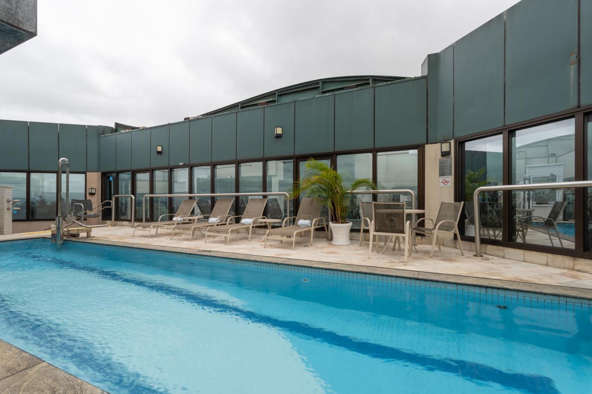 Hotel Place Ibirapuera 4*