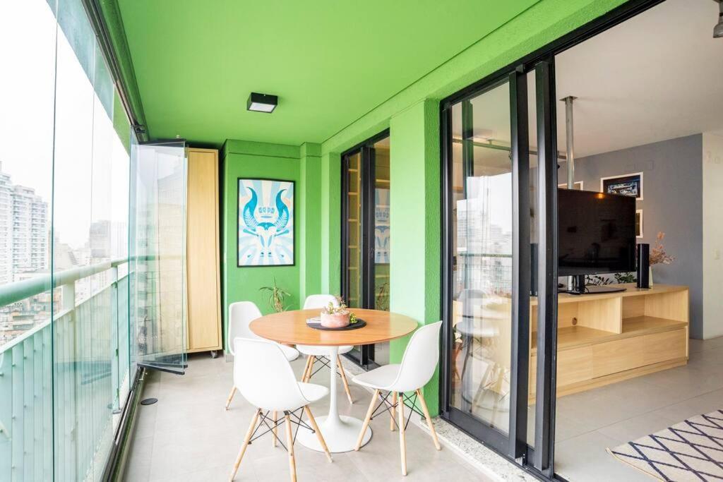 Apartamento Large 1 Bedroom 2 Balconies And A Work Space