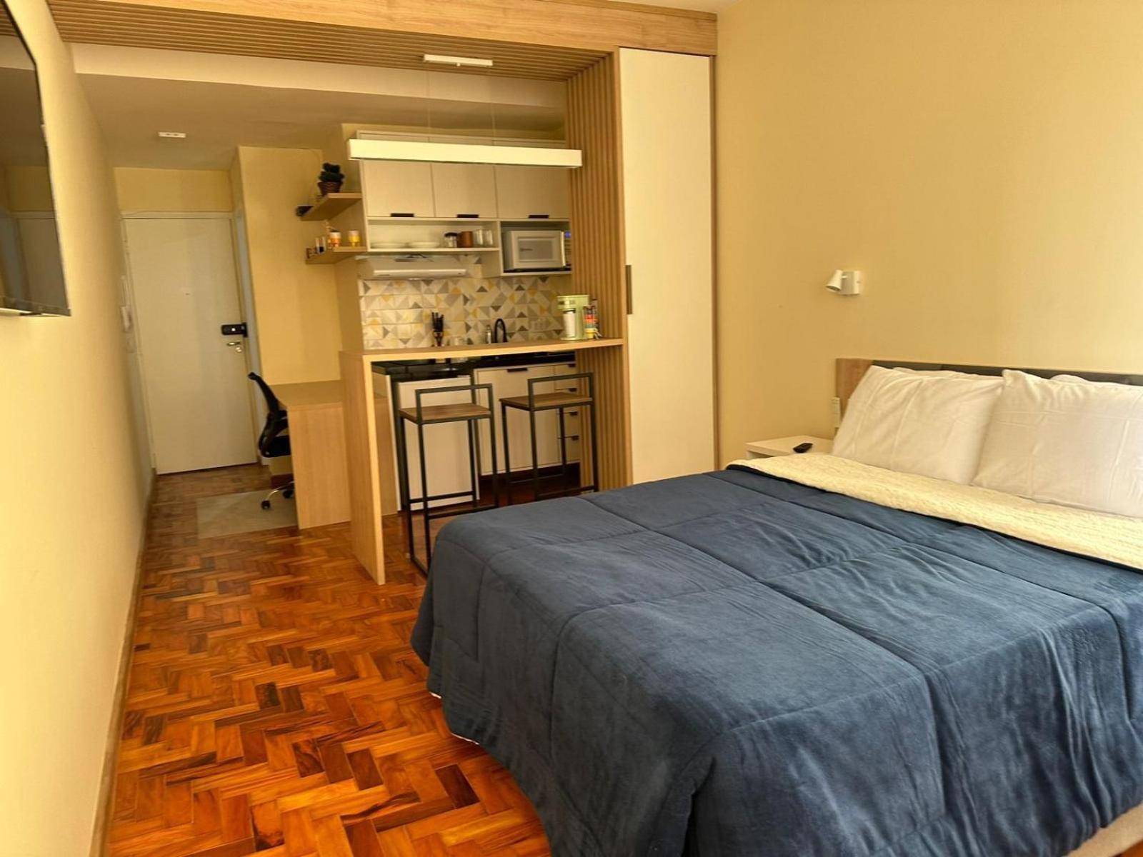 Apartamento Predio Com Reformados *