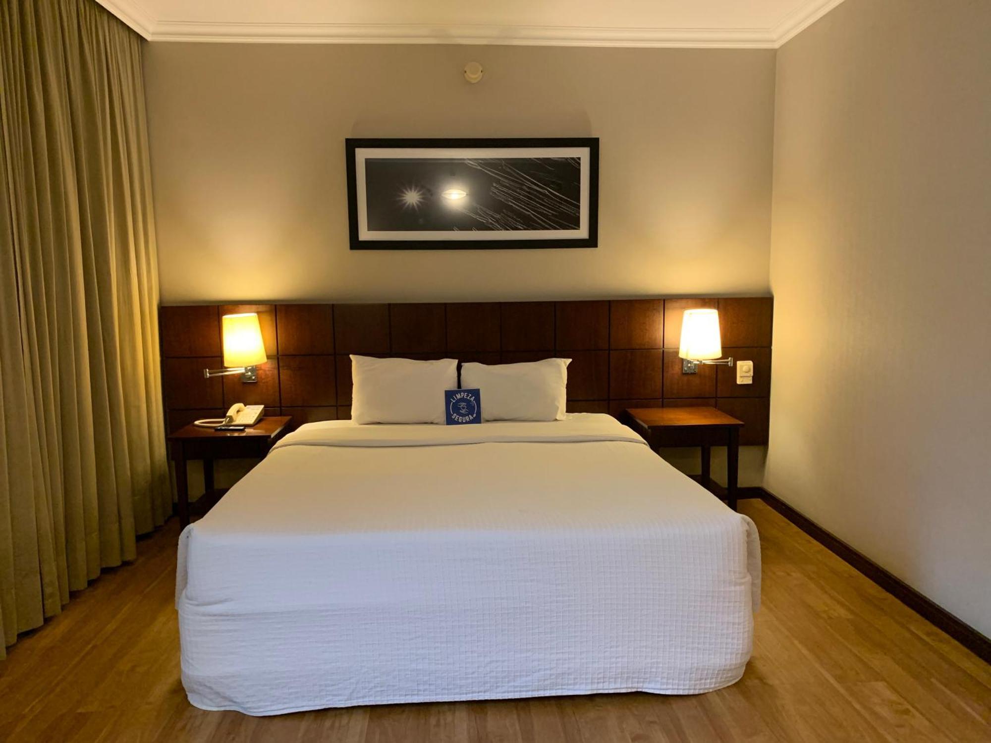 Hotel Blue Tree Premium Verbo Divino - Nacoes Unidas 4*