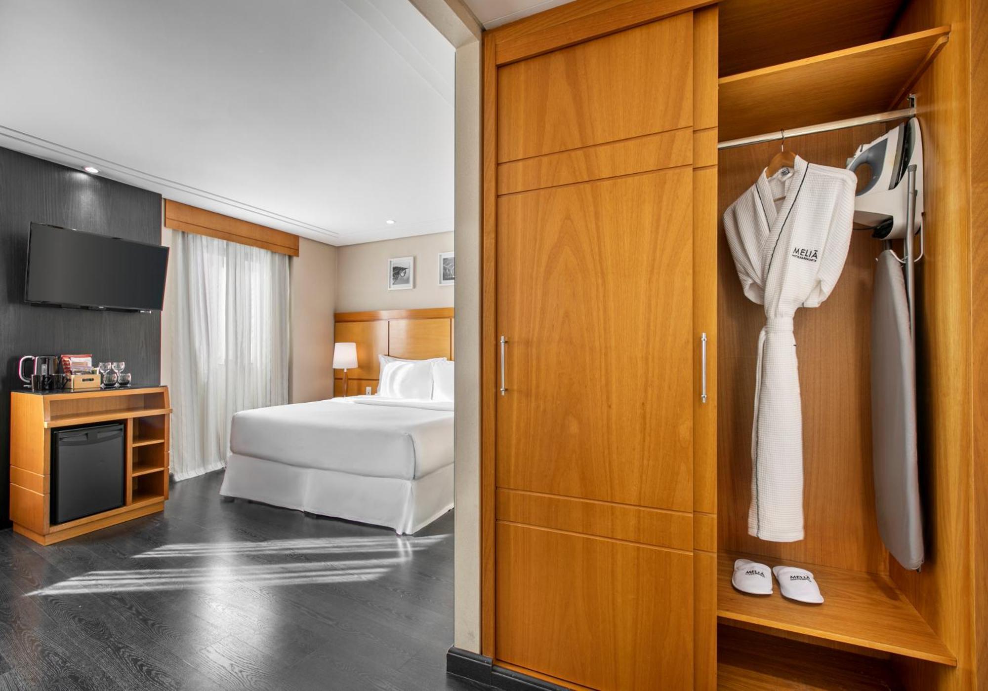 Hotel Melia Jardim Europa 5*