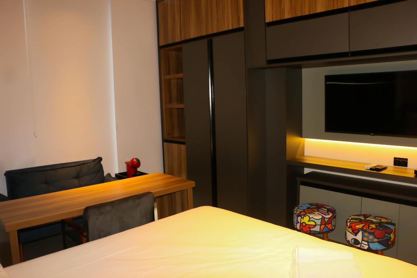 2307 - Infinity Pool Studio, Allianz Front, Fully Equipped & Modern ! Apartamento *