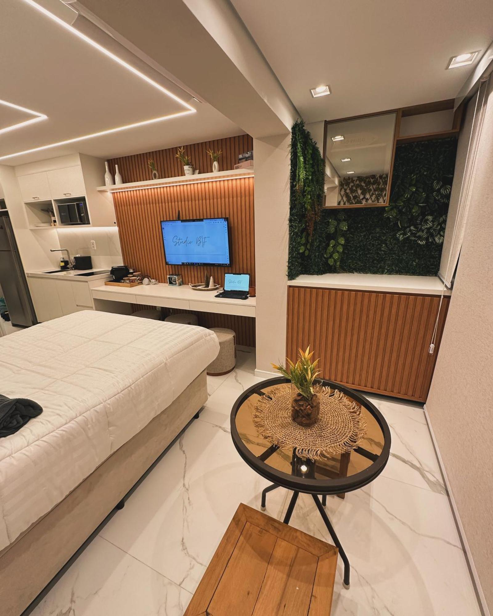 B/f Studio 704 * São Paulo
