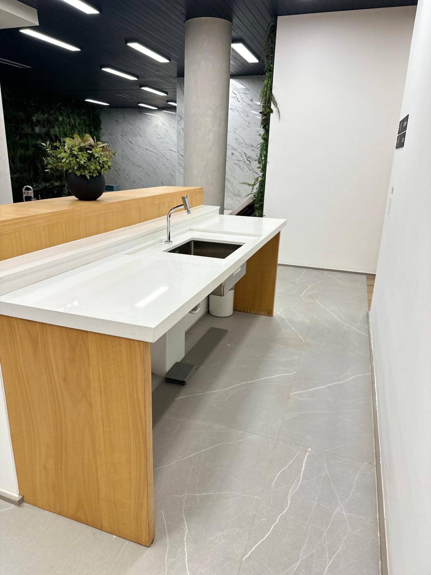 B/f Studio 704 * São Paulo
