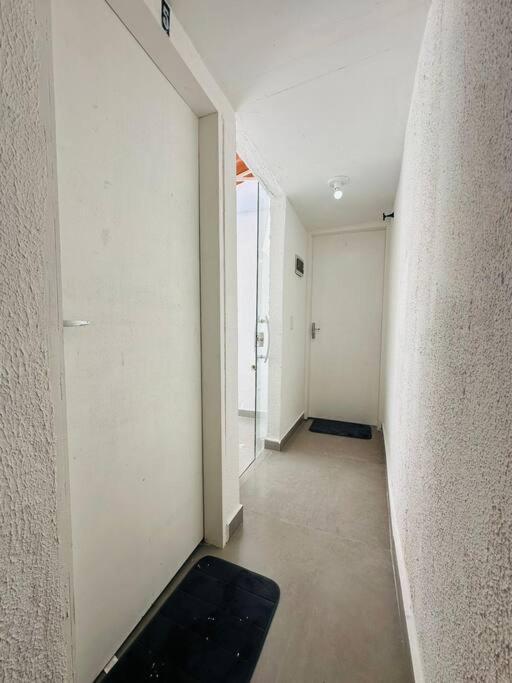 Apartment Kitnet Mobiliada, 01 -zona Norte Cod 05 *