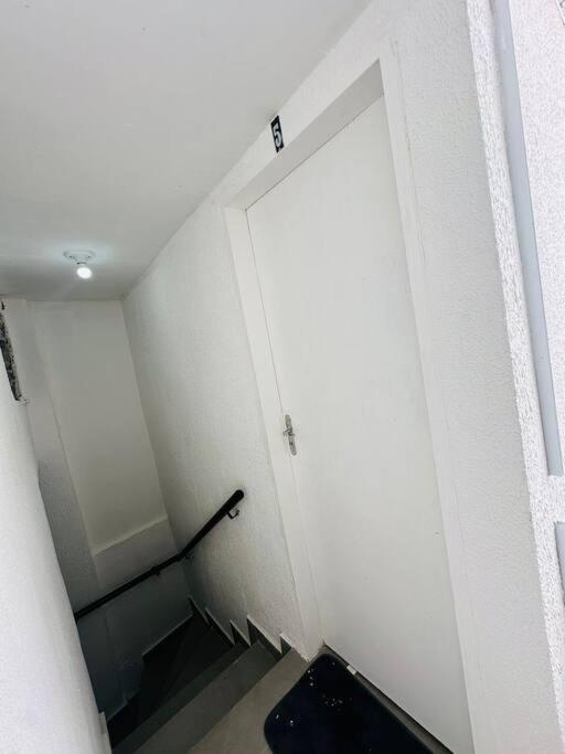 Kitnet Mobiliada, 01 -zona Norte Cod 05 Apartment *