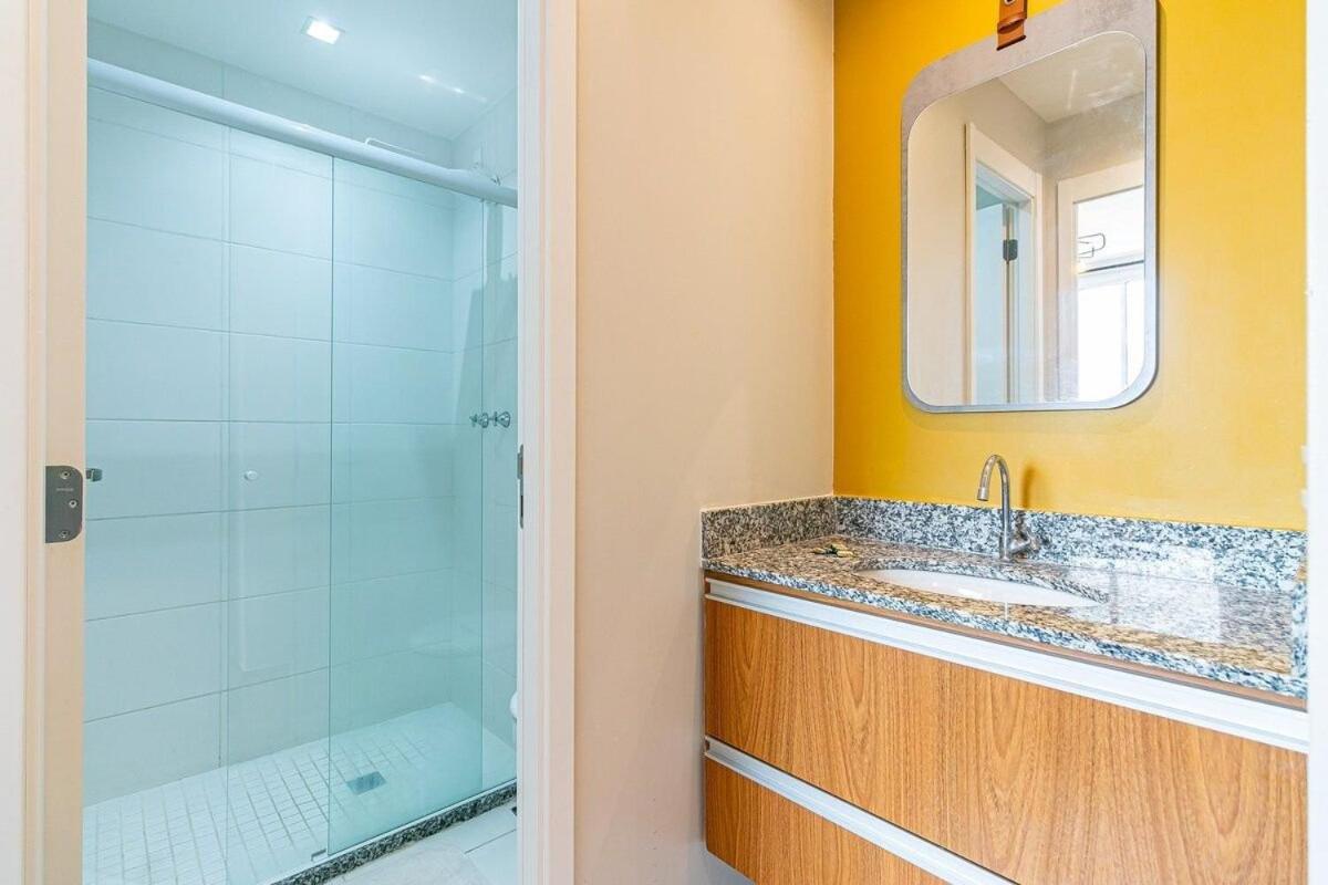 Apartment Espacoso Ii Com Piscina - Metro Bras