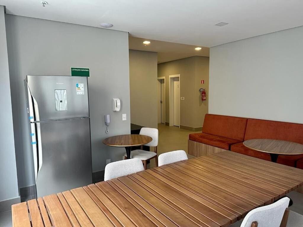 Apartamento Atual No Metro Belem/ar Condicionado